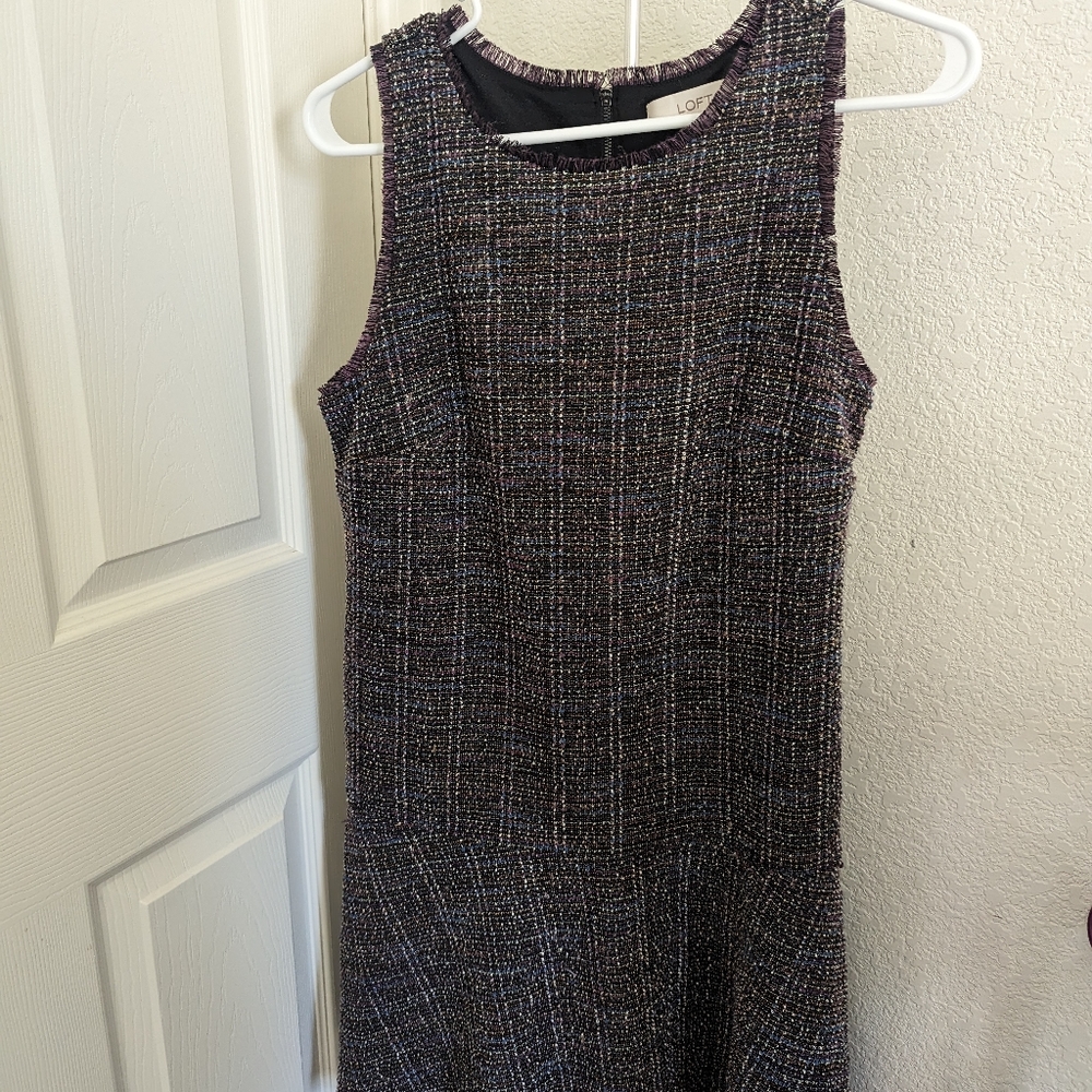 Loft medium tElevate your wardrobe with this stunning black, tweed jumper dress